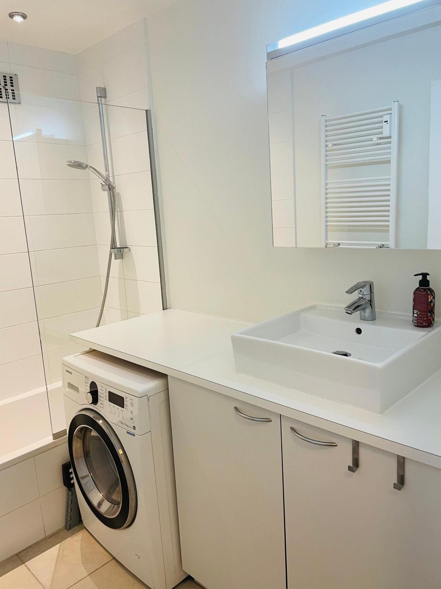 Apartamento Familial, Lumineux Avec Parking & Terrasse *