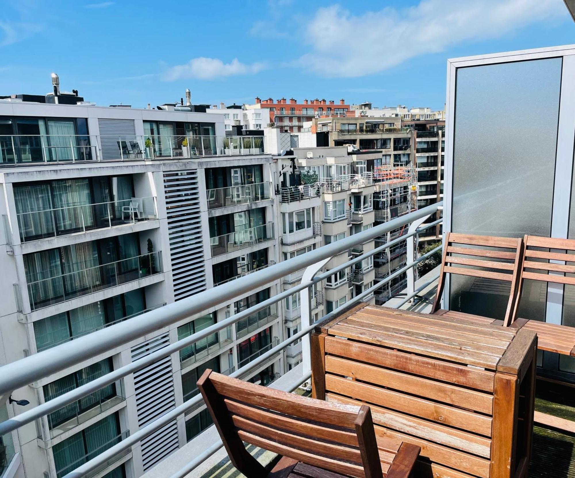 Apartamento Familial, Lumineux Avec Parking & Terrasse