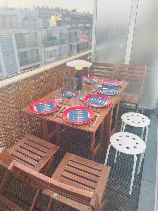 Familial, Lumineux Avec Parking & Terrasse Apartamento Ostende