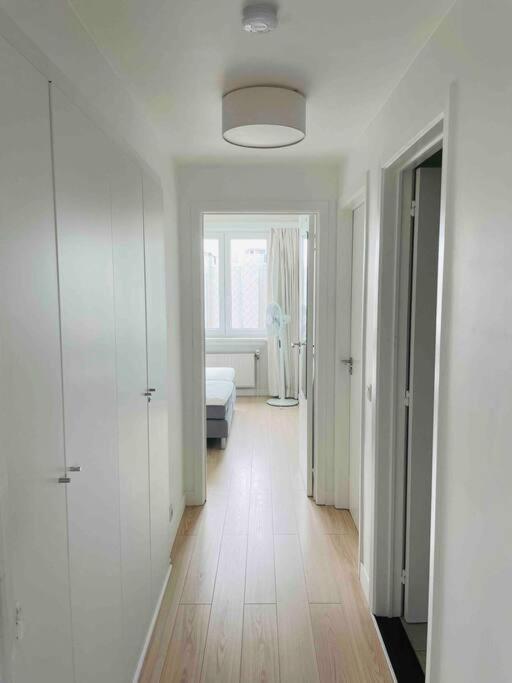 Apartamento Familial, Lumineux Avec Parking & Terrasse Ostende